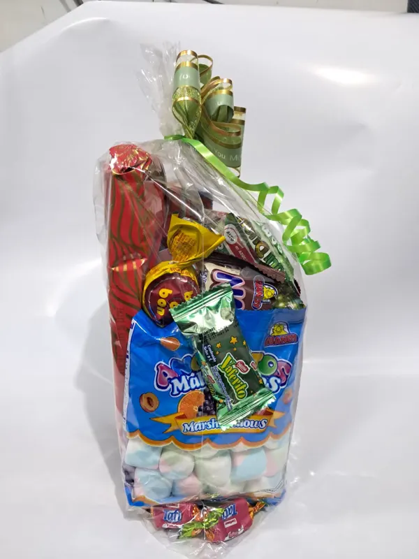 Funda de caramelos navideña de $5,00: foto real del producto armado en Hipercomisariatos BL