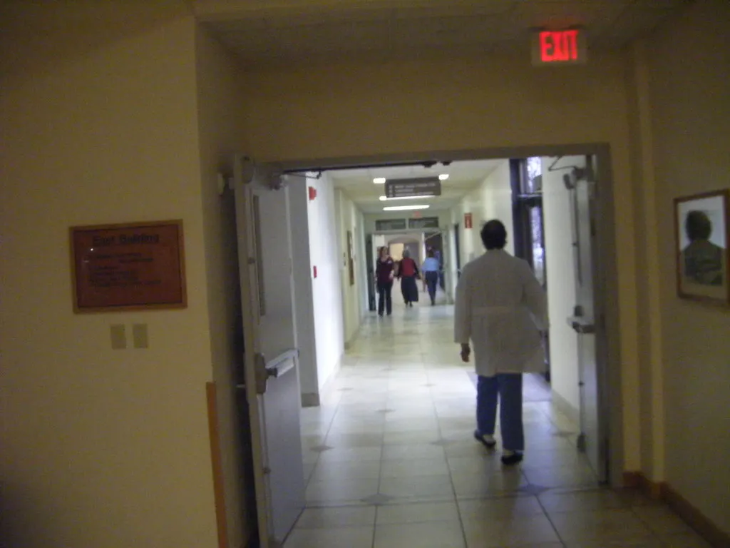 Pasillo de hospital
